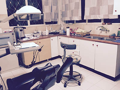 Ambulatorio sociale, la stanza del dentista