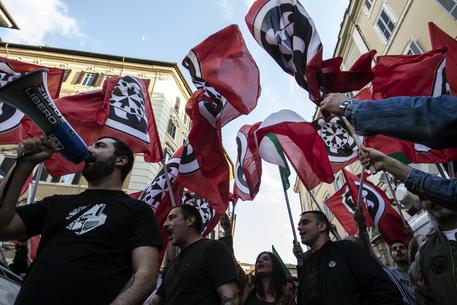 QUIRINALE: CASAPOUND, MEGLIO SCHETTINO DI QUESTI NOMI
