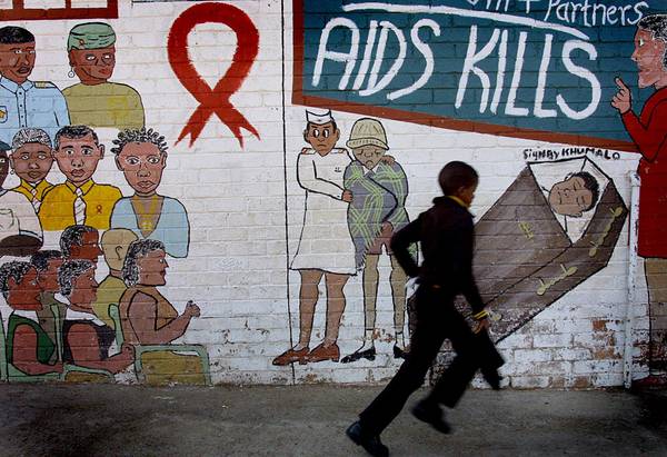AIDS:DA PAZIENTE 'ZERO' A DONNA FRANCESE,32 ANNI DI RICERCA