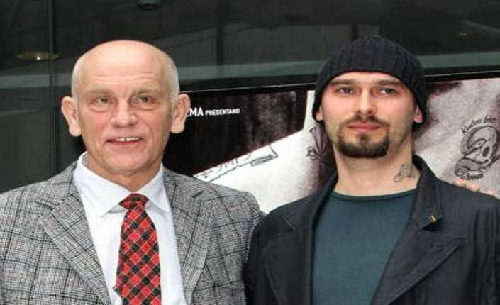 Nicolai Lilin con John Makovich