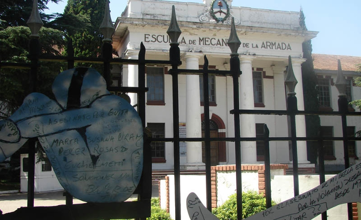 Entrata dell'Esma a Buenos Aires, oggi diventato Museo della memoria
