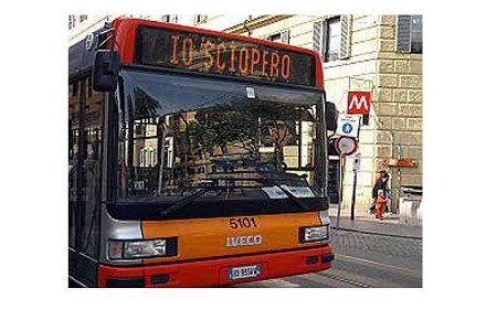 sciopero-luned-30-marzo-treni-metropolitana-autobus-roma-milano-bologna-torino-genova-napoli-orari-e-fasce-garantite