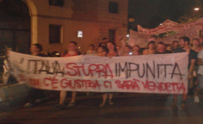 2015-07-28 Firenze manif contro sentenza stupro