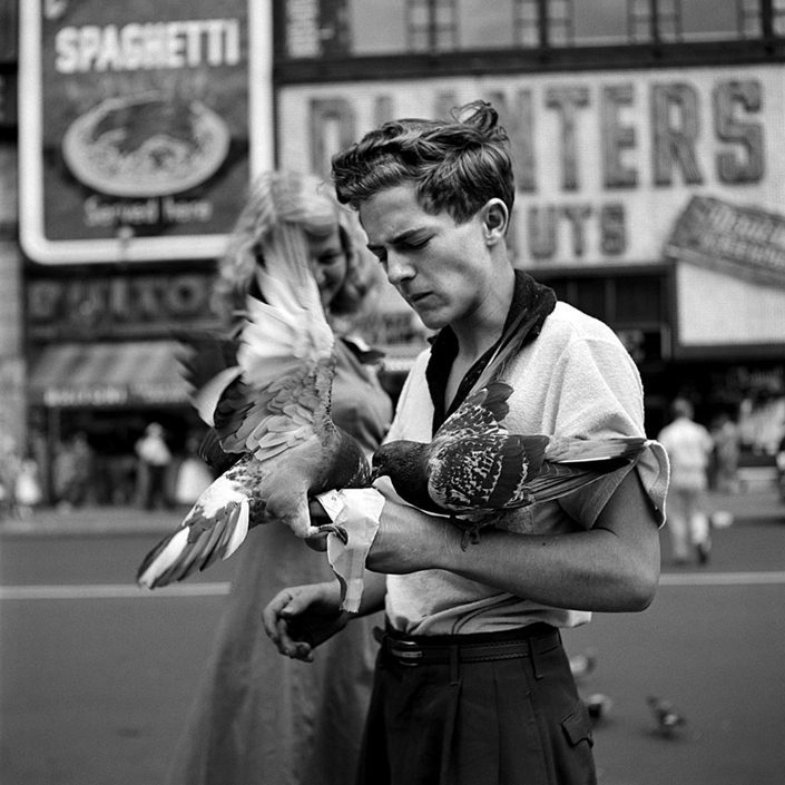 Senza titolo, Chicago, agosto 1976 © Vivian Maier/Maloof Collection, Courtesy Howard Greenberg Gallery, New York.