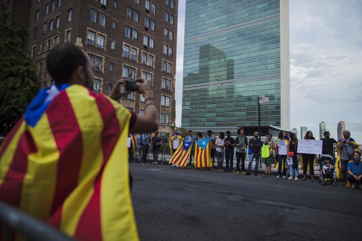 REFERENDUM CATALOGNA, MADRID MANDA LA GUARDIA CIVIL